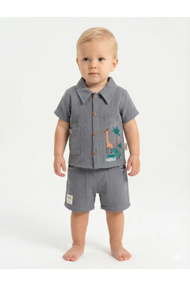 Organik %100 Pamuk Zürafa Baskılı Cepli Erkek Bebek Yazlık Takımı (9-12-18 Ay) - Müslin Kumaş 984-Koyu Gri