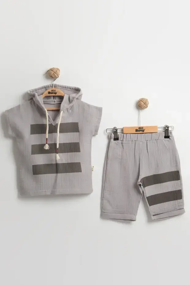 Erkek Çocuklar İçin Çizgili Kapüşonlu Yazlık Müslin Takım (2-3-4-5 Yaş) - Ultra Yumuşak Seri - 951-Gri